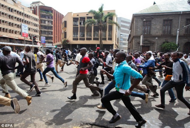 Student run rioting in the streat of Nairobi, UON