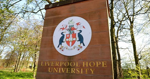 liverpool_hope_university_water_polo_scholarship