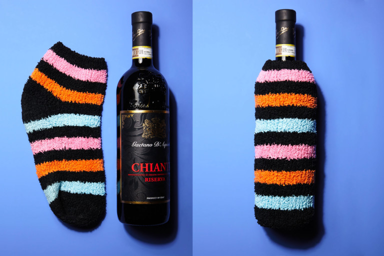 single-sock_wine-768x512